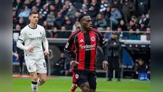 2026年02月15日 德甲-N·布朗破门巴霍亚助攻双响 法兰克福 3-0完胜门兴